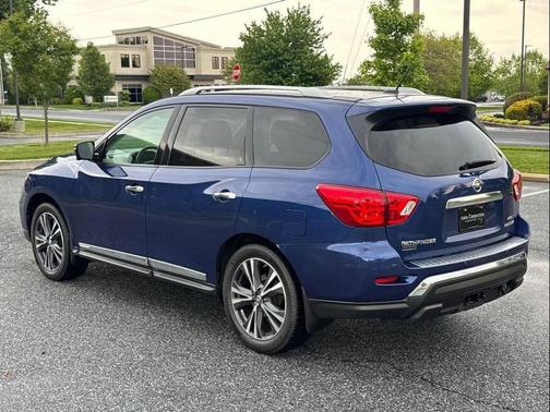 Caspian Blue 2017 Nissan Pathfinder Platinum