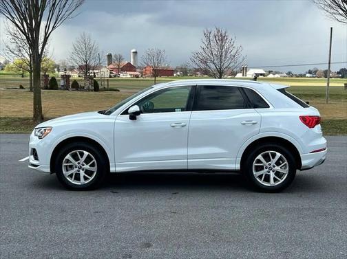 2022 Audi Q3 40 Premium Plus