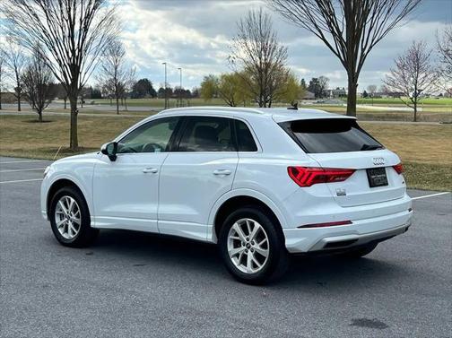 2022 Audi Q3 40 Premium Plus
