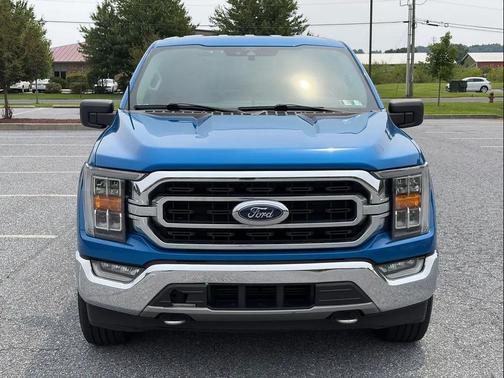 Blue 2021 Ford F-150 XLT