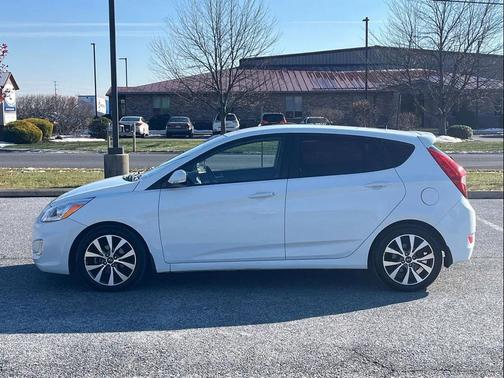2015 Hyundai Accent Sport