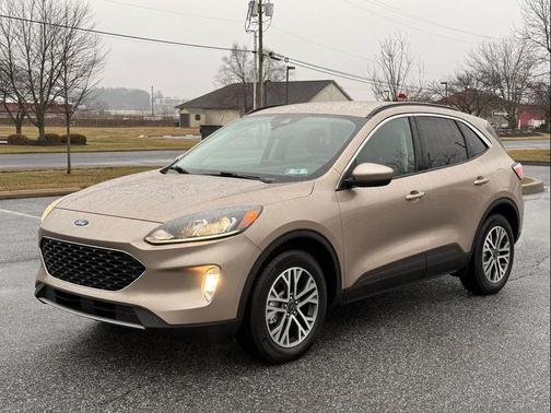 2021 Ford Escape SEL