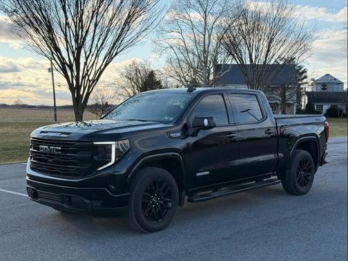2024 GMC Sierra 1500 Elevation