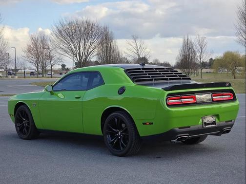 2017 Dodge Challenger R/T