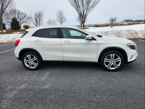2016 Mercedes-Benz GLA-Class 4MATIC