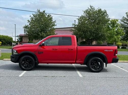 2019 RAM 1500 SLT