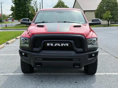 2019 RAM 1500 SLT
