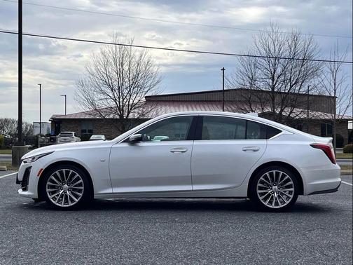 2021 Cadillac CT5 Premium Luxury RWD