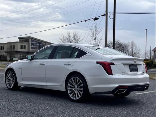 2021 Cadillac CT5 Premium Luxury RWD