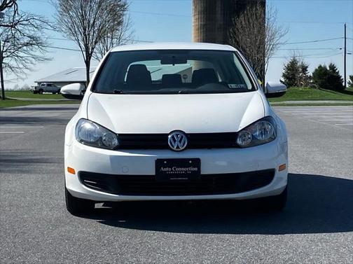 2011 Volkswagen Golf 2.5L 2-Door