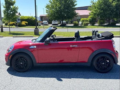 Chili Red 2014 MINI Convertible Cooper S