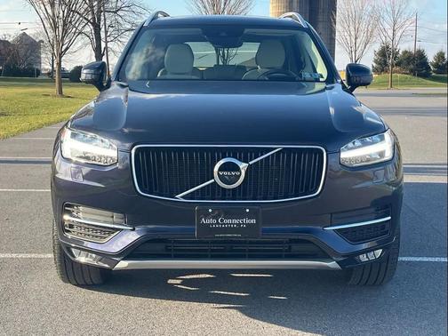 2019 Volvo XC90 T6 Momentum