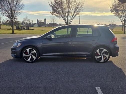 2018 Volkswagen Golf GTI 