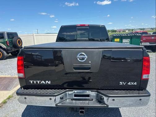 Galaxy Black Metallic 2012 Nissan Titan SV