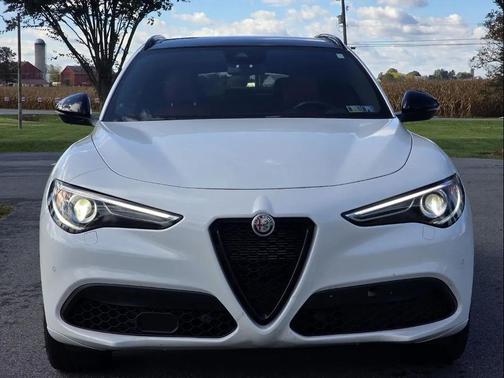 2022 Alfa Romeo Stelvio Ti