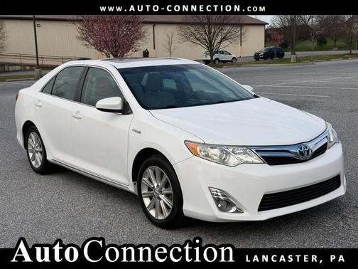 2012 Toyota Camry Hybrid XLE