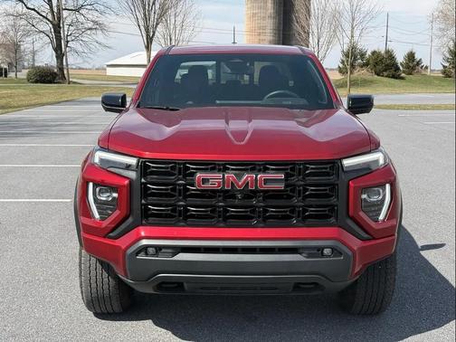 2023 GMC Canyon Elevation
