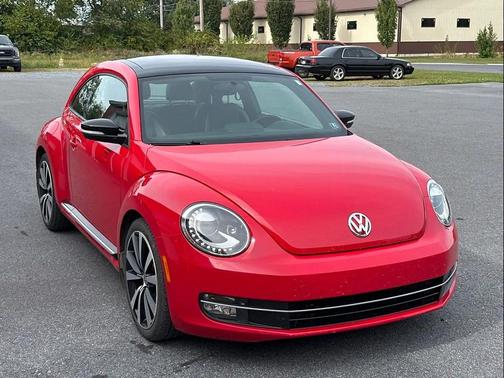 2012 Volkswagen Beetle Base