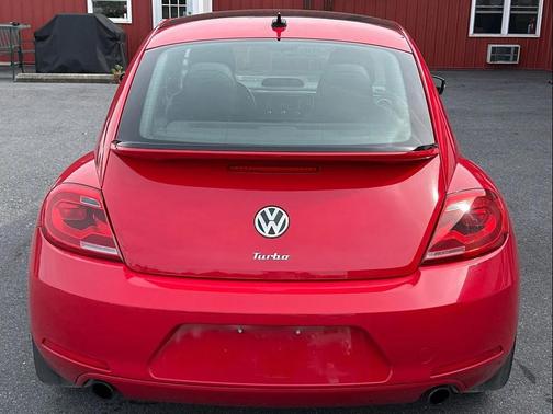 2012 Volkswagen Beetle Base