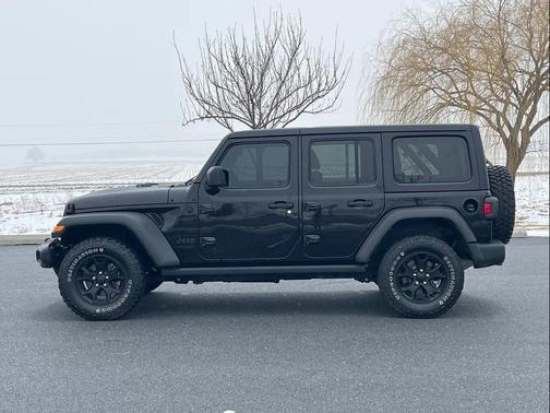 2022 Jeep Wrangler Willys