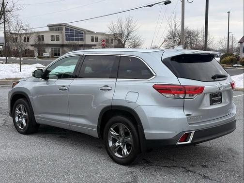 2018 Toyota Highlander Limited Platinum