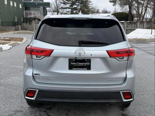 2018 Toyota Highlander Limited Platinum