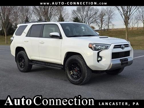 2023 Toyota 4Runner TRD Off Road