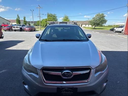 Ice Silver Metallic 2013 Subaru XV Crosstrek 2.0i Premium