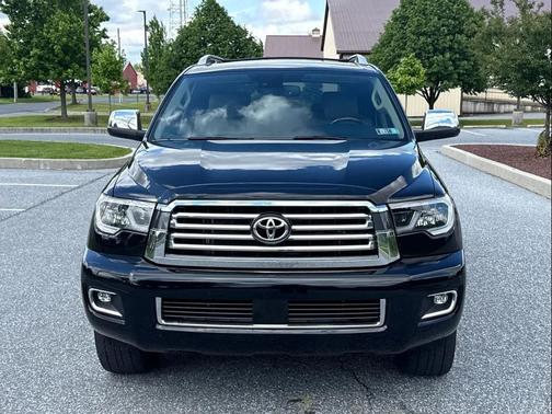 Midnight Black Metallic 2021 Toyota Sequoia Platinum