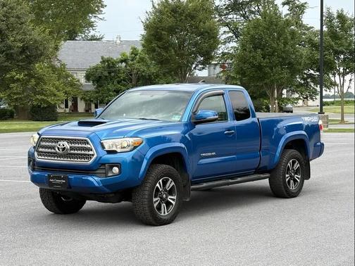 2016 Toyota Tacoma TRD Sport