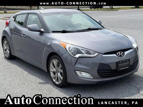 Ironman Silver Metallic 2017 Hyundai Veloster Base