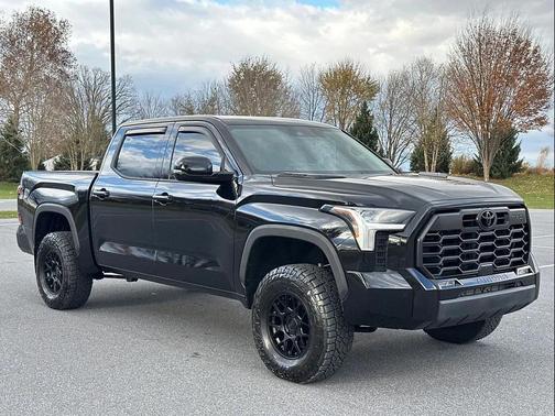 2022 Toyota Tundra Hybrid Limited