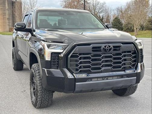 2022 Toyota Tundra Hybrid Limited