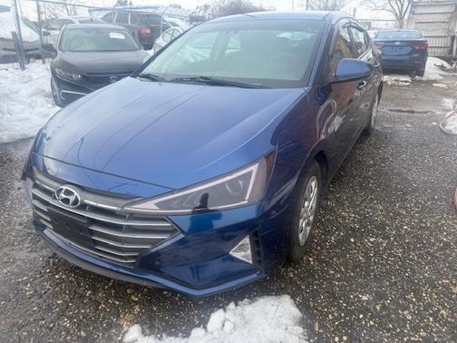 2020 Hyundai ELANTRA SE