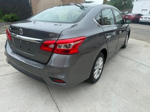 Gray 2019 Nissan Sentra SV