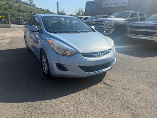 2011 Hyundai ELANTRA Limited