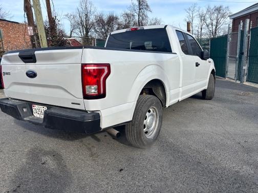 White 2015 Ford F-150 XL