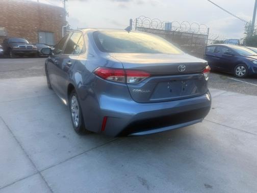 Gray 2020 Toyota Corolla L