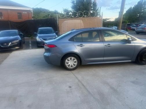Gray 2020 Toyota Corolla L