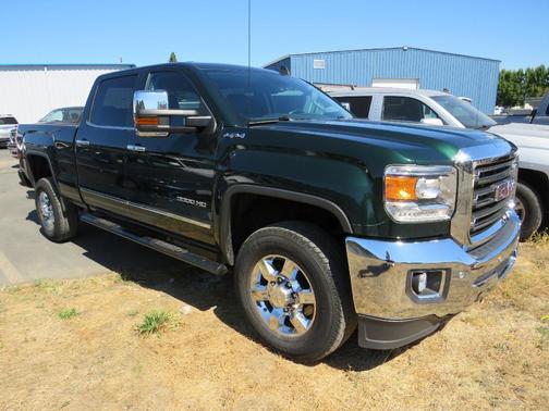 Photo 2 of 4 of 2015 GMC Sierra 3500 SLT