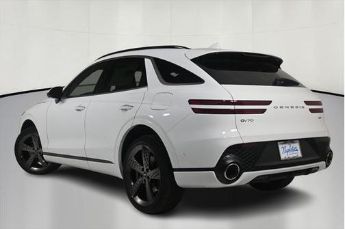 2025 Genesis GV70 2.5T