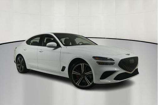 2024 Genesis G70 2.5T