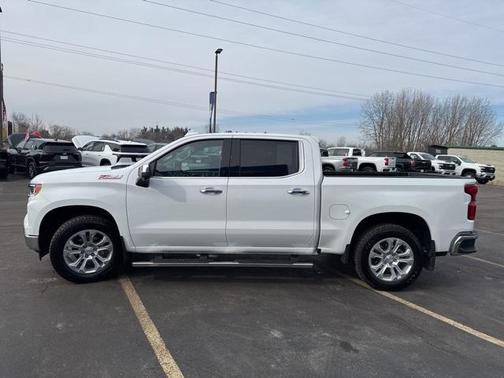 2025 Chevrolet Silverado 1500 LTZ