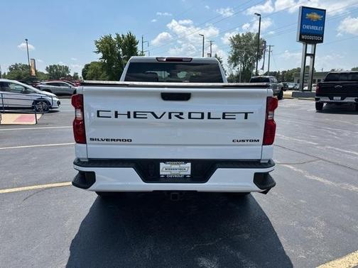2024 Chevrolet Silverado 1500 Custom