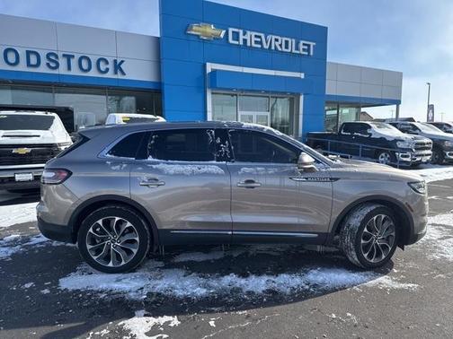 2021 Lincoln Nautilus Reserve