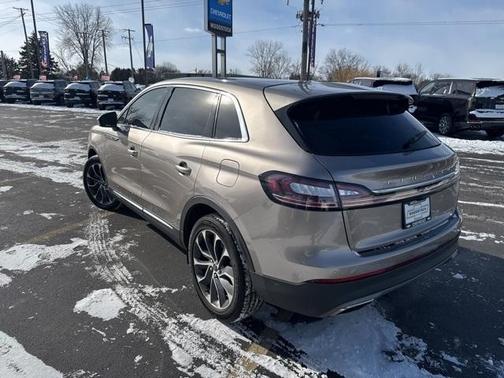 2021 Lincoln Nautilus Reserve