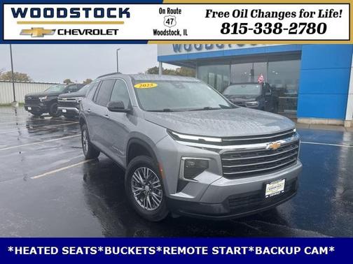 2025 Chevrolet Traverse LT