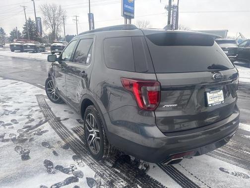 2016 Ford Explorer Sport
