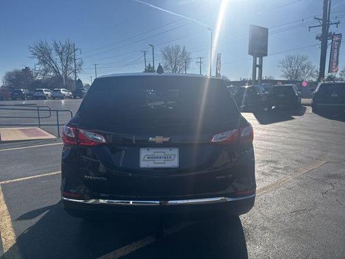 Mosaic Black Metallic 2020 Chevrolet Equinox 1LT