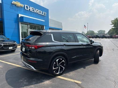 2023 Mitsubishi Outlander SEL